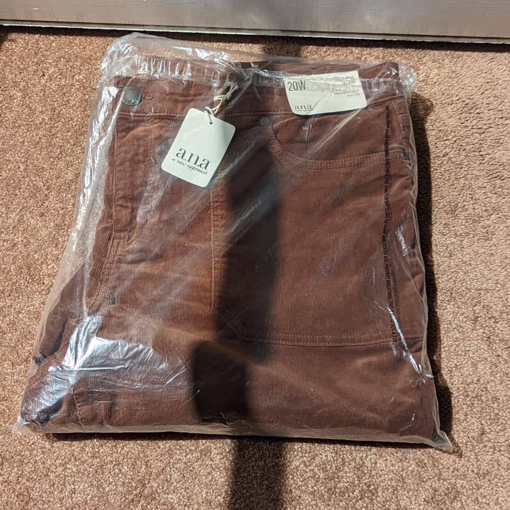 NWT Brown High Rise Flare Women's Pants